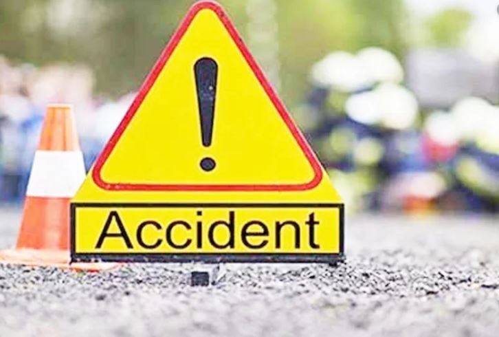 ट्रक दुर्घटनामा तीन जनाको घटनास्थलमै मृत्यु