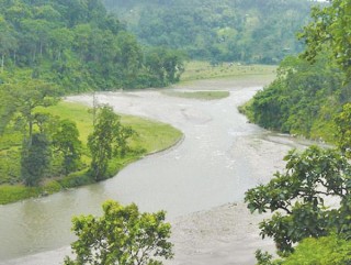 गरुवामा पुल शिलान्यासः वर्षौँको पिरलो हट्नेमा स्थानीय आशावादी