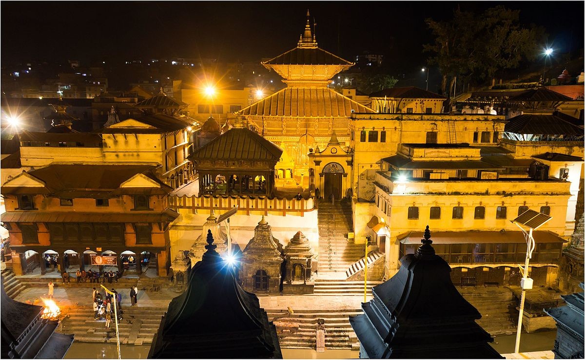 बालाचतुर्दशीको पुर्वसन्ध्यामा सुनसान पशुपति