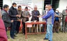 जलेका लालपूर्जा १८ वर्षपछि वितरण