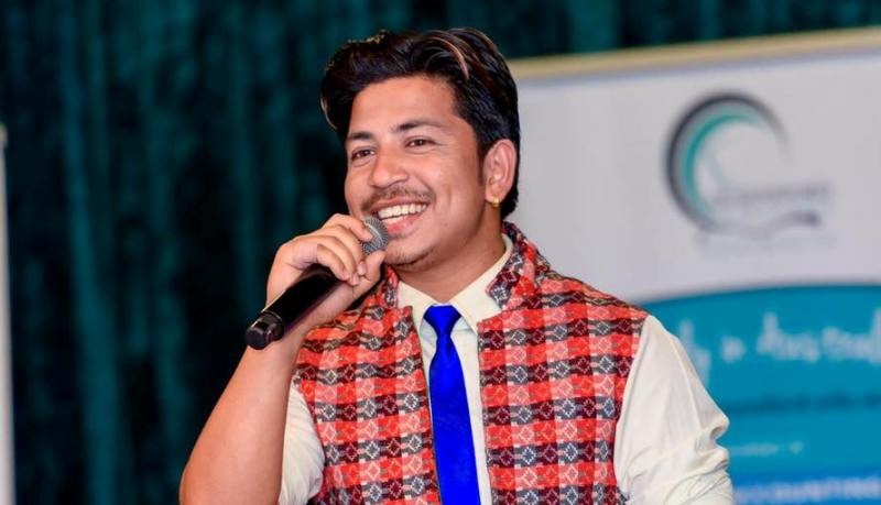 ‘आदर्श विशेष सम्मान’ गायक सपुतलाई