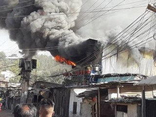 का. म. न. पा. ३१ जाग्रिती नगरमा आगलागी