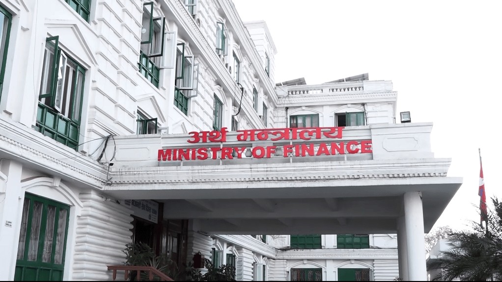 व्यावसायिक कर्जाको अधिकतम उपयोग गरिने