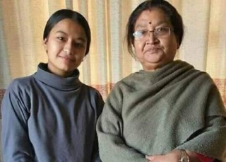 प्रधानमन्त्री पत्नी शाक्यद्धारा आर्थीक सहयोग