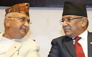 नेकपा विवाद : चुक्यो प्रचण्ड-माधव पक्ष, बहुमतको घमण्ड चकनाचुर हुने संकेत