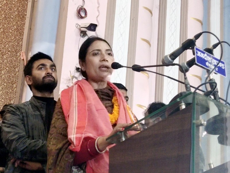 प्रधानमन्त्रीको ओलीको विकल्प छैन : मन्त्री महतो