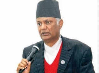 राष्ट्रिय स्वार्थमा केन्द्रित हुनुहोस् : कुलपति उप्रेती
