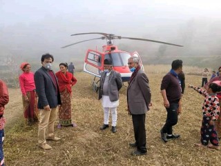 कांग्रेस सभापति देउवा चढेको हेलिकप्टर आकस्मिक अवतरण