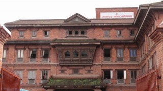नगरसभामा जनताका समसामयिक समस्याका बारेमा छलफल