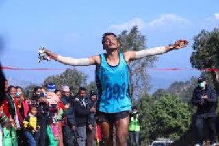 व्यास अल्ट्रा म्याराथनको उपाधि सेनाका महतारालाई