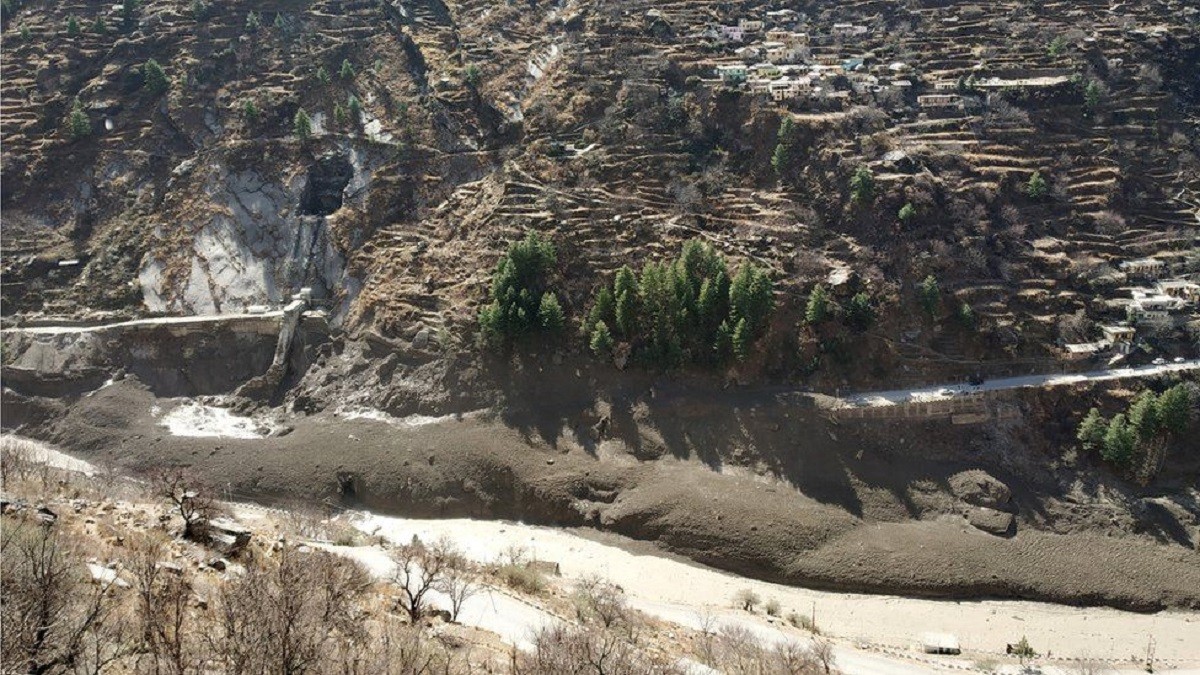 उत्तर भारतको उत्तराखण्डस्थित हिमनदीमा बाढी आउँदा नौको मृत्यु, दर्जनौँ बेपत्ता