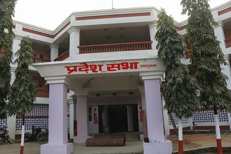 प्रदेश निजामती कर्मचारीको अनिवार्य अवकाशको उमेर साठी वर्ष कायम
