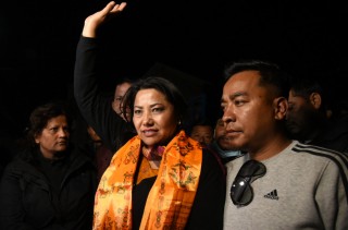 लिखित प्रतिबद्धतापछि नेत्री झाँक्री रिहा