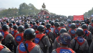 म्यानमारमा आन्दोलन चर्किँदै, दुई प्रदर्शनकारीको मृत्यु