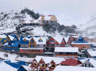 मौसम बदली, केही स्थानमा पानी पर्ने 