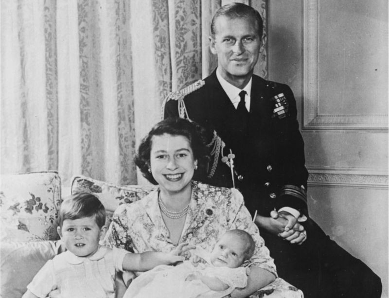 elizabeth family.jpg