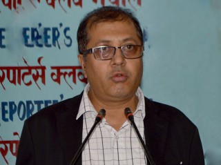 प्रधानमन्त्रीको हस्ताक्षर दुरुपयोग भयो : डा. भट्टराई
