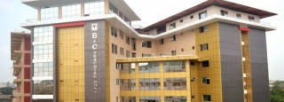 भेन्टिलेटरको चरम अभाव भए पछि बिरामी पुर्याइयो झापाको बिएण्डसी