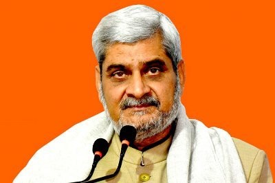 अक्सिजन लिएर आउने बिरामीको मात्र उपचार गर्नेलाई कारवाही