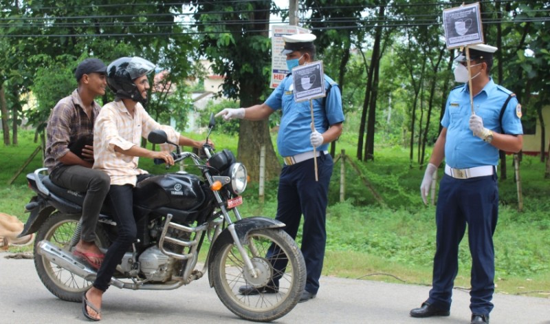 मास्क नलगाउने र निषेधाज्ञामा जथाभावी सवारी निकाल्ने नै रोग फैलाउने कारक