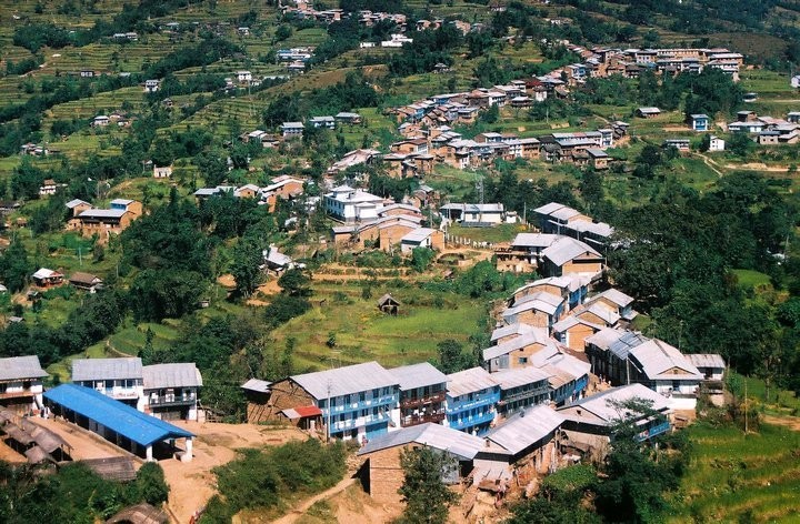 दिक्तेलमा सपिङ कम्प्लेक्स तथा चिल्ड्रेनपार्क निर्माणको काम शुरु