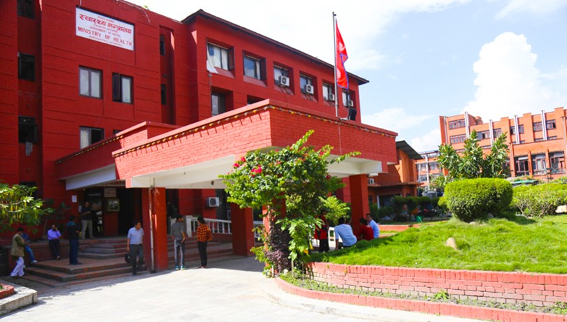 घरमा राखेको अक्सिजन सिलिन्डर फिर्ता गर्न स्वास्थ्य मन्त्रालयको आग्रह