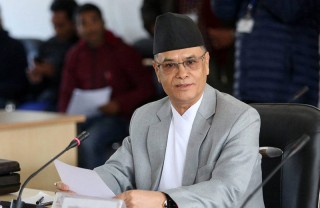 संवैधानिक इजलासमा सार्थक सम्बन्धै नभएको विषयमा विवाद