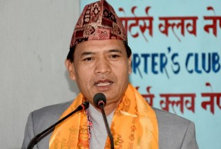 सबै नागरिकलाई खोप उपलब्ध हुन्छ : मन्त्री तामाङ