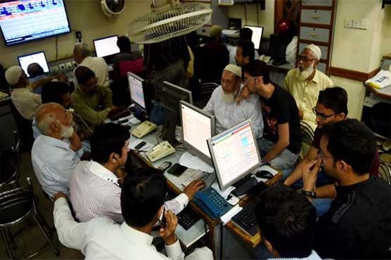 तलब बृद्धि थोरै भएको भन्दै पाकिस्तानका सरकारी कर्मचारी आन्दोलित