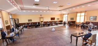 एमाले स्थायी कमिटी बैठक भोलि, नेपाल समूहलाई पनि आमन्त्रण