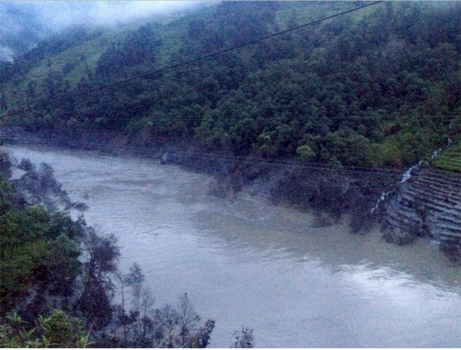 सुनकोशीमा तीन शव फेला