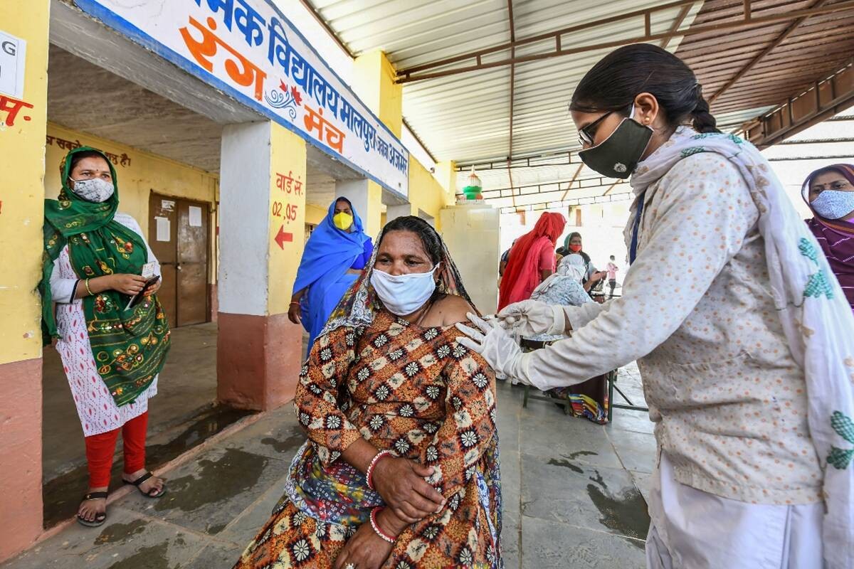 भारतमा आउँदो अक्टोबरसम्ममा कोरोनाको तेस्रो लहर आउने चेतावनी