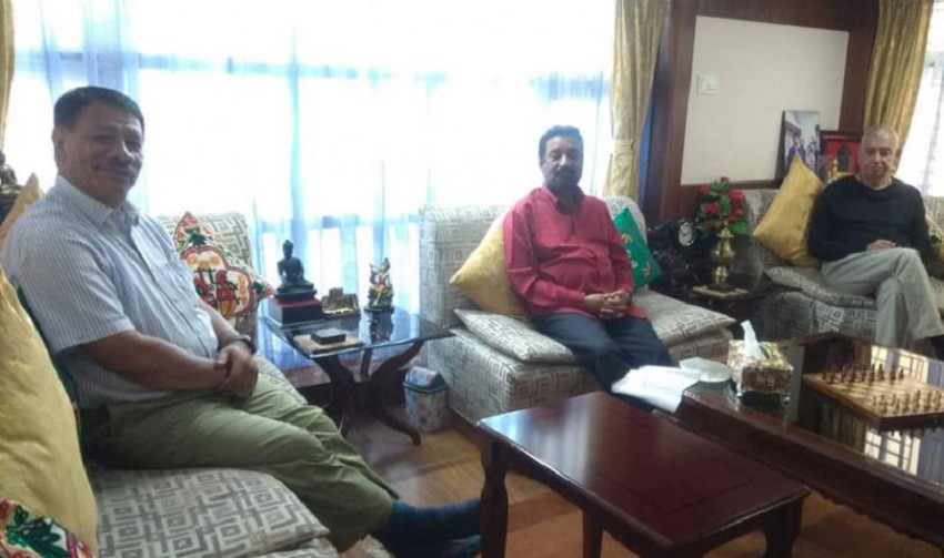 महाधिवेशन नजिकिदै गर्दा नेताहरु निधि, सिंह र कोइरालाको सक्रियता बढ्दै