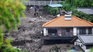 जापानमा पहिरोमा परेका ८० जना अझै बेपत्ता