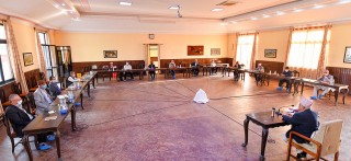 एमाले स्थायी कमिटी बैठक ४ बजे