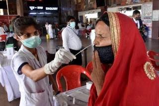 भारतमा अझै १०० देखि १२५ दिन कोरोना विरुद्ध लड्न गाह्रो
