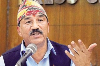 राजनितिक स्थायित्व र शान्तिसुरक्षा कायम गर्न गठबन्धन सरकारलाई थापाको आग्रह