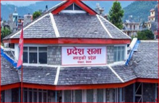 ‘विचार र सिद्धान्तका आधारमा पार्टी अघि बढ्छ’
