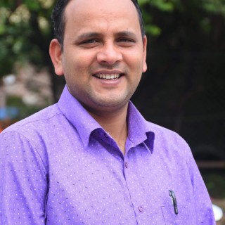 नियुक्ति पाउने बाहेकका  नेता-कार्यकर्ताले छोड्दै माधव नेपालको साथ 