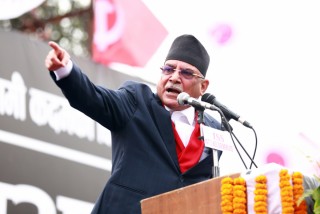 कम्युनिष्ट एकताको झण्डा उठाउँछु : प्रचण्ड