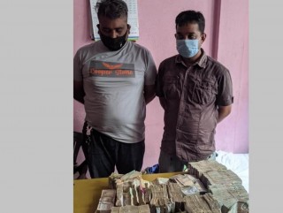 स्रोत नखुलेको ९५ लाखसहित नागढुंगाबाट २ जना भारतीय नागरिक पक्राउ