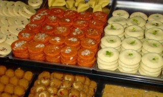 चावहिलका दुई मिठाई पसल सञ्चालकलाई जरिवाना