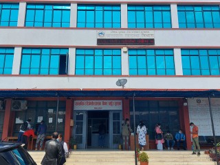यातायात विभागको लाचारी, लाइसेन्स आवेदन खुलेको तीन दिनमै बन्द !