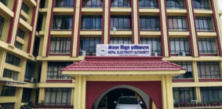 उपत्यकाको विद्युत् आपूर्ति सुधार गर्न निर्माणाधीन आयोजनाहरु एक वर्षभित्रै सम्पन्न गर्ने