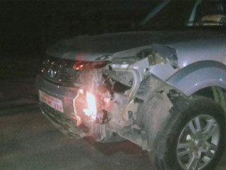 पर्यटन मन्त्री प्रेम आले चढेको गाडी दुर्घटना