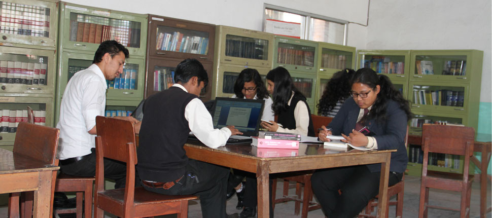 सङ्क्रमित पनि परीक्षा दिँदै, अनलाइनबाट पढाउने तयारी