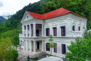 रानीमहल सङ्ग्रहालयमा परिणत