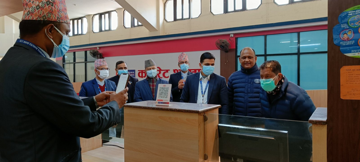 राष्ट्रिय वाणिज्य बैंकबाट २ लाखसम्म निकाल्न चेक नचाहिने 