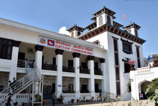 निर्वाचनका लागि आवश्यक सामग्री उपलब्ध गराउन पत्रचार