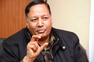 पूँजीगत खर्च बढाउन शिक्षामन्त्री पौडेलको निर्देशन